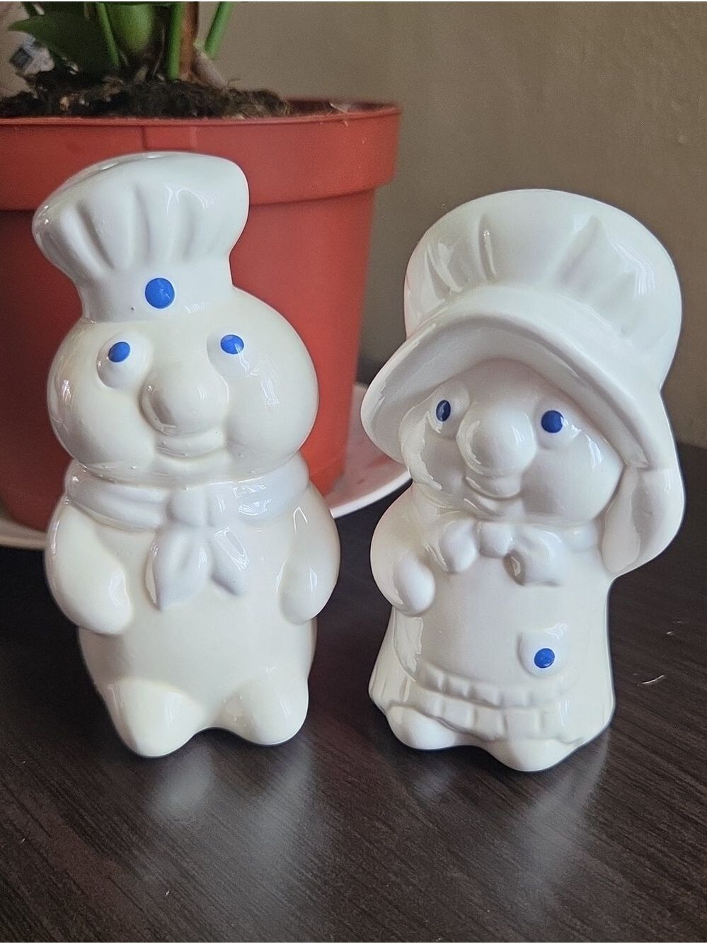 Vintage 1988 Pillsbury Doughboy & Doughgirl Ceramic Salt & Pepper Shaker Set